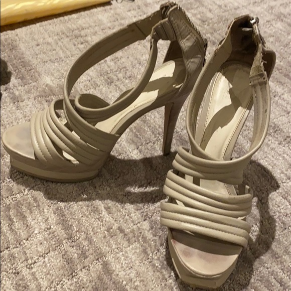 Herve Leger size 37 Leather platforms - Picture 1 of 2